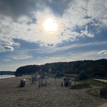 Lieblingsplatz -Wunderschoen, Mit Blick Auf Die Foerde Harrislee Exterior photo